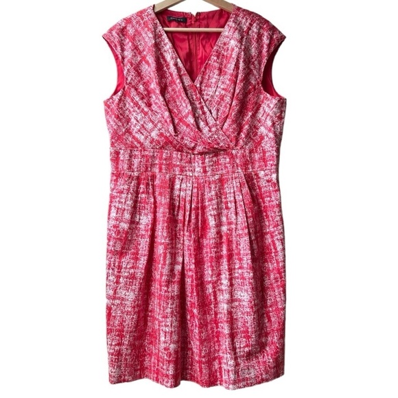 Lafayette 148 New York Dresses & Skirts - Lafayette 148 New York Red White Sleeveless Faux Wrap Pleated Mini Dress Size 16